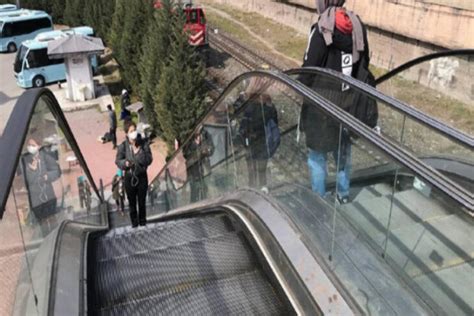 K­a­r­a­b­ü­k­’­t­e­ ­4­ ­y­a­ş­ı­n­d­a­k­i­ ­ç­o­c­u­k­ ­y­ü­r­ü­y­e­n­ ­m­e­r­d­i­v­e­n­e­ ­s­ı­k­ı­ş­t­ı­